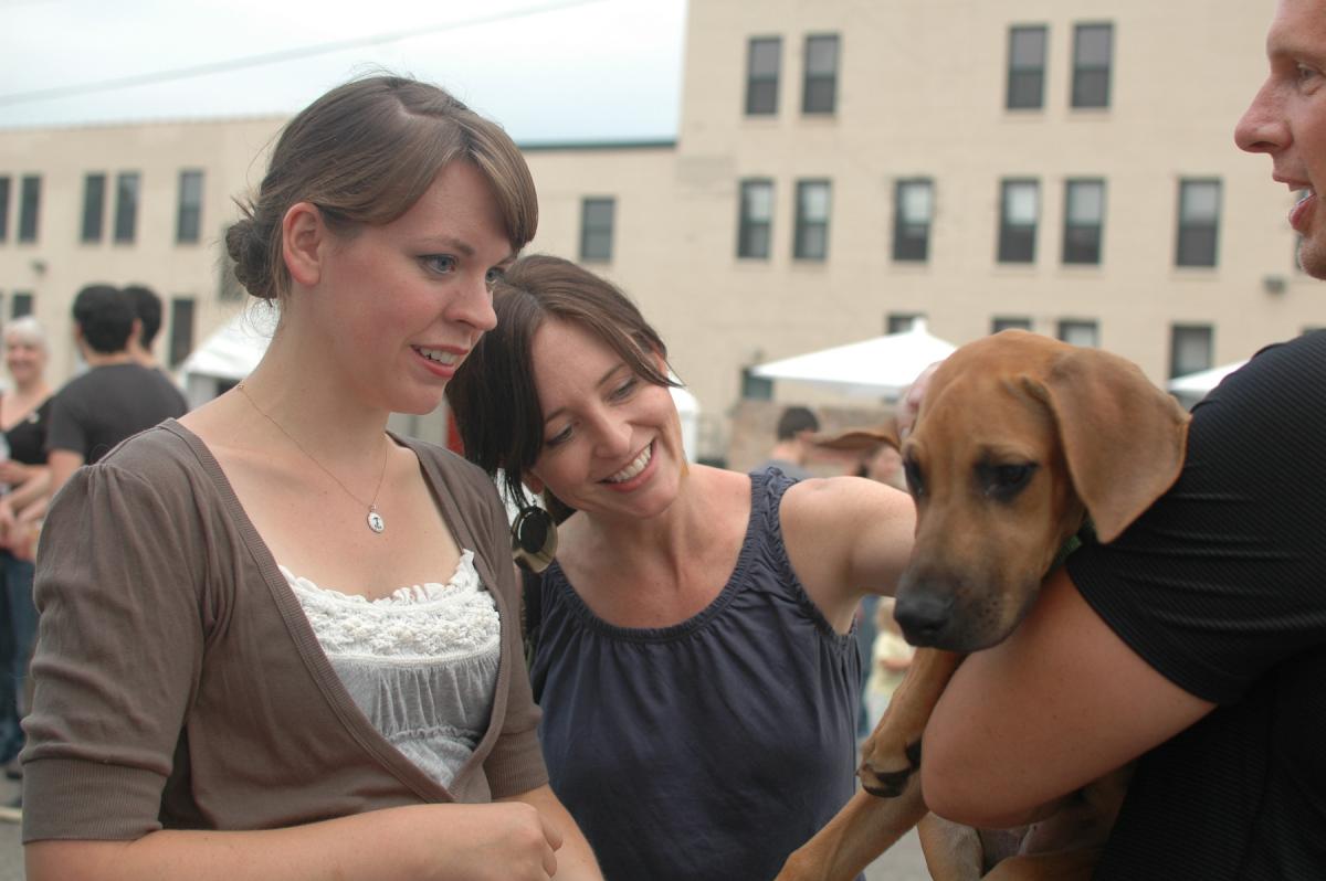 Sidewalk Dog ladies Sidewalk Dog ladies